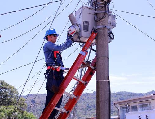 CNFL interviene clientes en Santa Bárbara para recuperar deuda superior a los ¢107 millones
