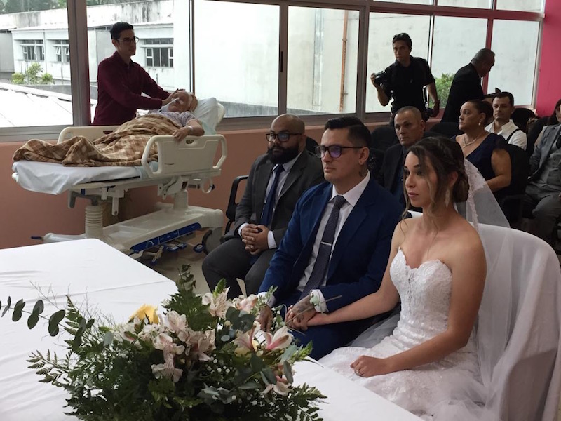 Foto Boda Hsopital San Carlos