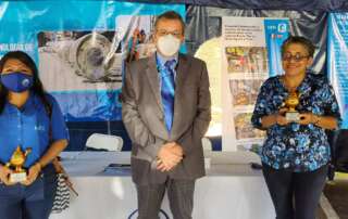 AyA reconocimiento a mujeres