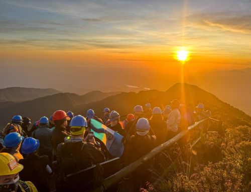 Con un amanecer espectacular en el Volcán Turrialba da inicio el Festival de Turismo 2025