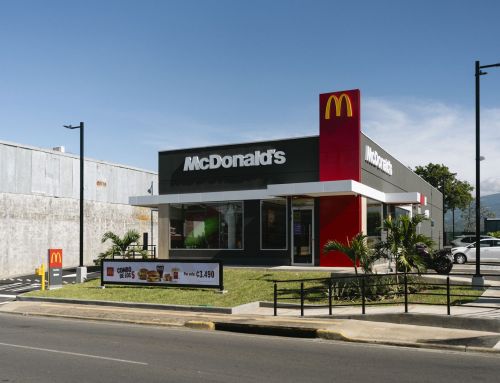  McDonald’s inaugura restaurante en San Joaquín de Flores 
