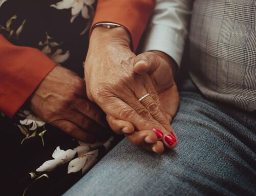 Defensoría: 36 centros para adultos mayores con órdenes sanitarias giradas en los últimos años