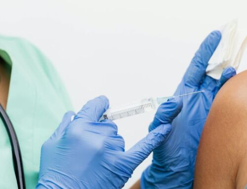 Inicia vacunación contra influenza estacional para proteger a poblaciones vulnerables