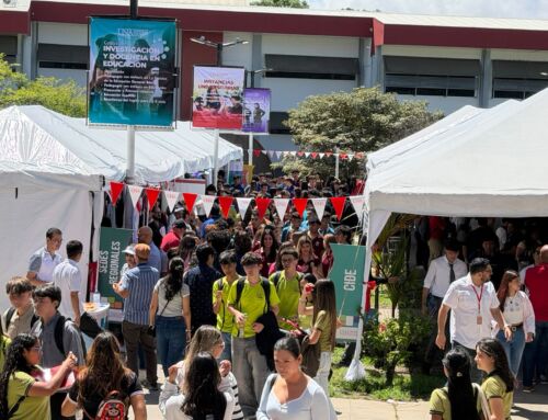 Miles de jóvenes reciben orientación sobre su futuro académico en feria Puertas Abiertas 2026